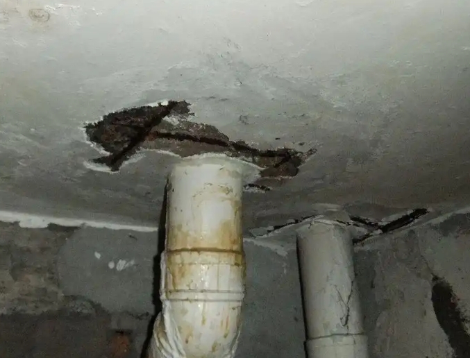长顺卫生间漏水维修公司浅析长顺卫生间渗水维修的方法